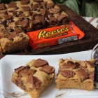 Reese's Cookie Bars