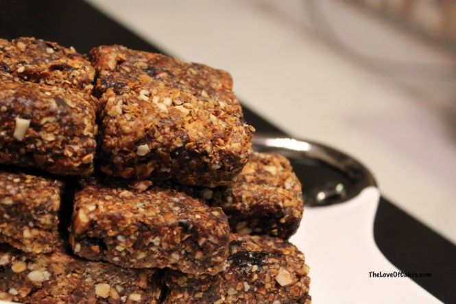 Healthy Granola Bars | The Love Of Cakes