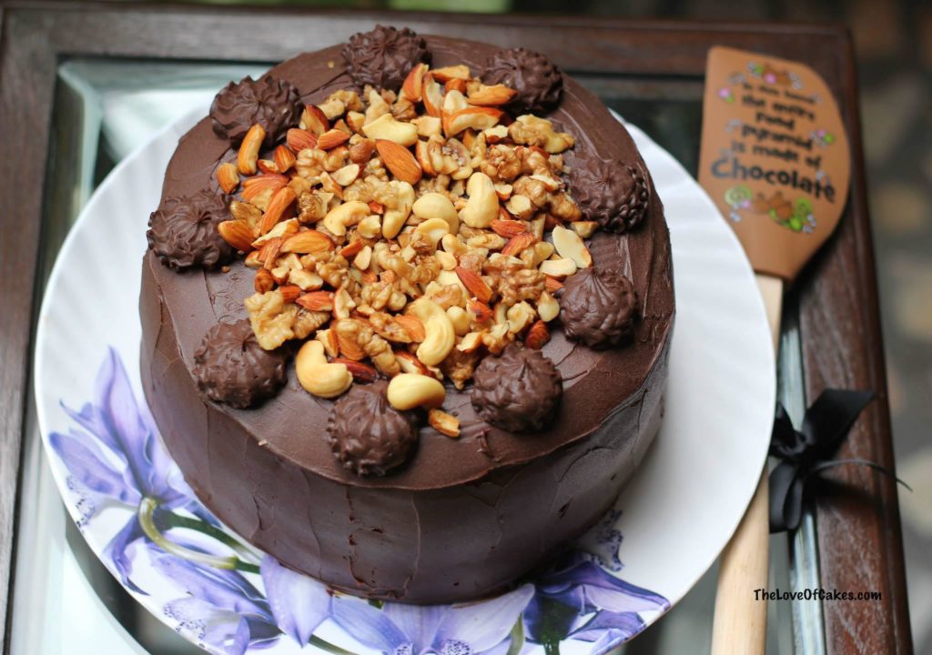 chocolate caramel layer cake