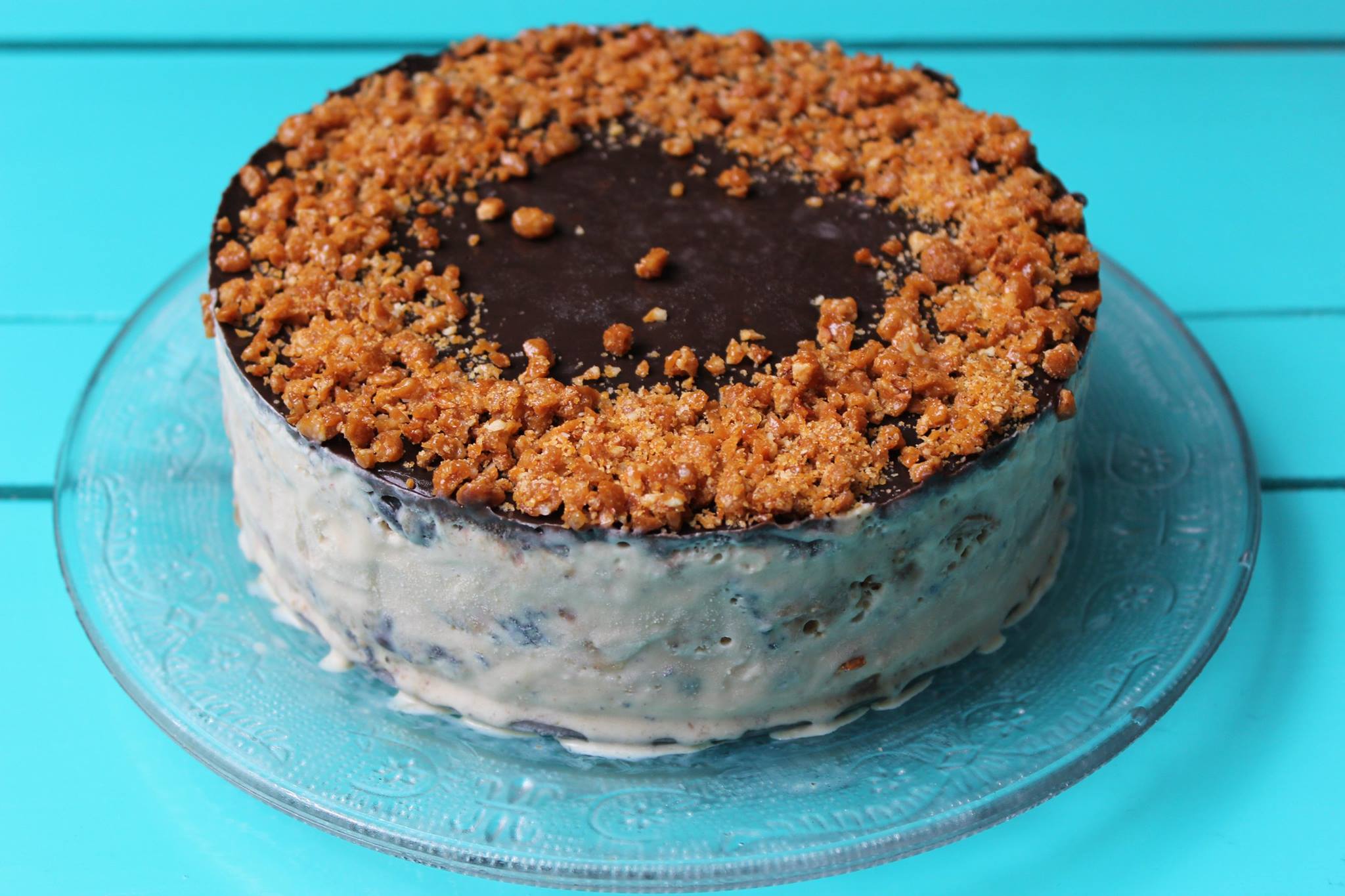 DOMINOS Butterscotch Mousse Cake Recreation | PART 4 | Chef Yeshwanth |  VALLUVAN KITCHEN 😋 - YouTube
